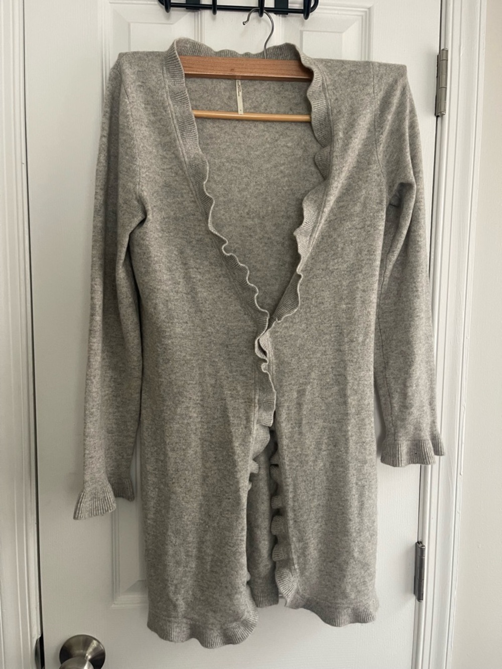 MARGARET O'LEARY 100% Cashmere Ruffle Trim Grey Open Cardigan